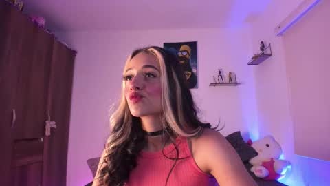 Penny  online show from 09-24-25, 11:41