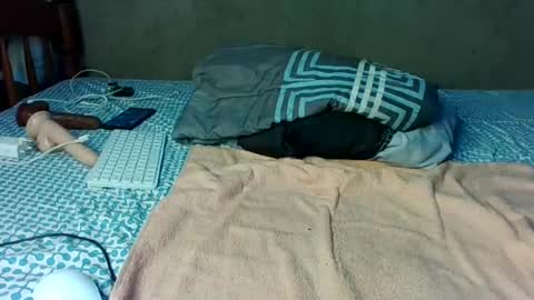 Snapshot of sweet_pie29 chatting on 06-27-26, 12:26 sweet_pie29 online show from 06-27-26, 12:26