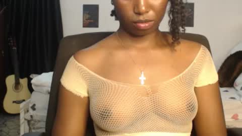 Snapshot of sweet_puna chatting on 11-24-25, 08:08 Nancy online show from 11-24-25, 08:08