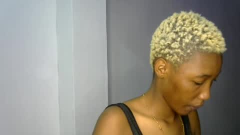 Snapshot of sweet_pussy04 chatting on 06-19-26, 08:34 sweet girl online show from 06-19-26, 08:34