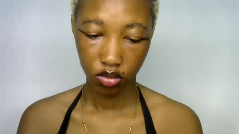 Snapshot of sweet_pussy04 chatting on 07-09-26, 07:34 sweet girl online show from 07-09-26, 07:34
