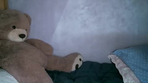 Snapshot of sweet_pussybaby chatting on 02-14-26, 03:47 sweet_pussybaby online show from 02-14-26, 03:47