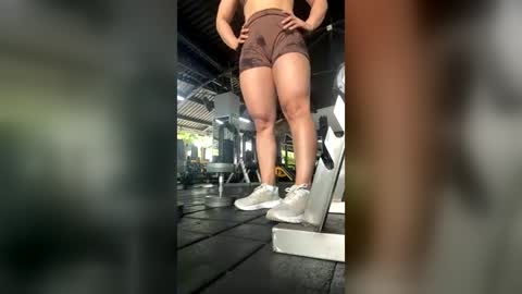 Snapshot of sweet_sara2 chatting on 06-16-26, 02:52 Sara online show from 06-16-26, 02:52