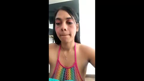 Snapshot of sweet_scarlett69 chatting on 05-19-26, 02:56 Scarlett online show from 05-19-26, 02:56