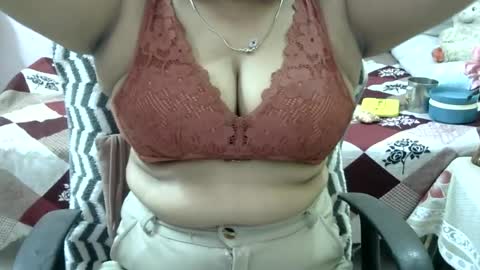 Snapshot of sweet_shivani chatting on 07-07-26, 07:34 sweet_shivani online show from 07-07-26, 07:34