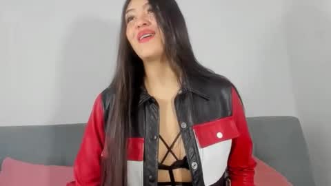 sweet_sophie_7 online show from 01-13-25, 03:58