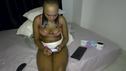 Nina online show from 04-01-26, 07:22