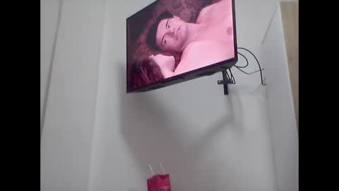 Yeileen online show from 02-24-25, 12:52