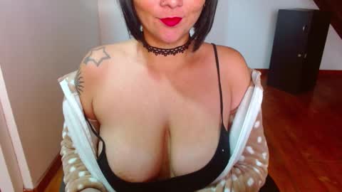 Snapshot of sweet_tammyy chatting on 02-21-25, 11:55 tammy IG stammy 36 online show from 02-21-25, 11:55