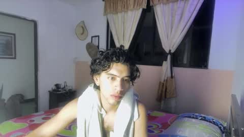 Tippot and Germaine online show from 12-29-24, 03:00