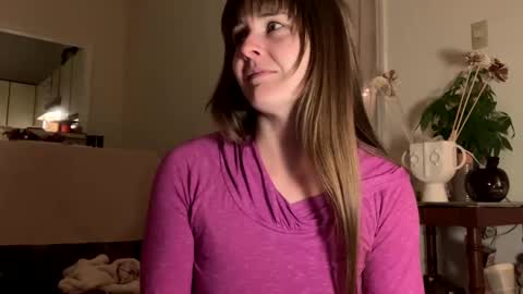 Snapshot of sweet_truffle chatting on 12-21-24, 12:20 Heidi Brenner - Please check bio for schedule FAQ online show from 12-21-24, 12:20
