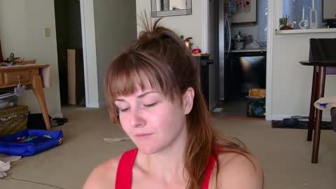 Snapshot of sweet_truffle chatting on 09-12-25, 02:06 Heidi Brenner - Please check bio for schedule FAQ online show from 09-12-25, 02:06