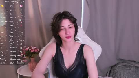 Snapshot of sweet_vanillopa chatting on 06-21-26, 02:36 Carolina Lu online show from 06-21-26, 02:36