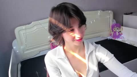 Snapshot of sweet_vanillopa chatting on 06-29-26, 02:40 Carolina Lu online show from 06-29-26, 02:40