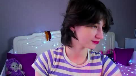Snapshot of sweet_vanillopa chatting on 07-09-26, 01:31 Carolina Lu online show from 07-09-26, 01:31