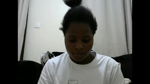 Snapshot of sweet_veebouset chatting on 06-02-26, 02:46 sweet_veebouset online show from 06-02-26, 02:46