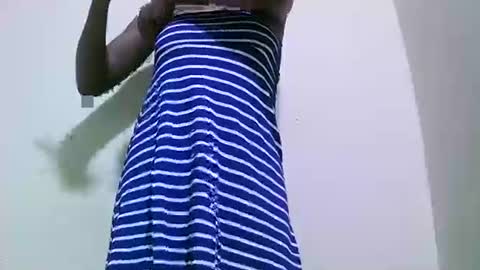 Snapshot of sweet_vishy chatting on 10-08-25, 12:25 sweet_vishy online show from 10-08-25, 12:25