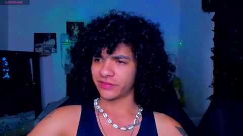 Steven independent model online show from 05-20-26, 01:06