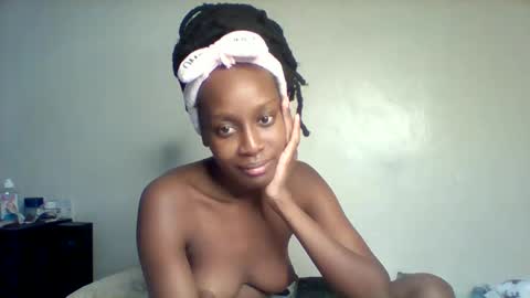 Sexy petite online show from 10-26-25, 06:36