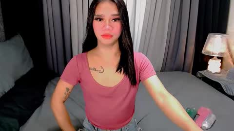 bea takashi  online show from 10-29-25, 09:44