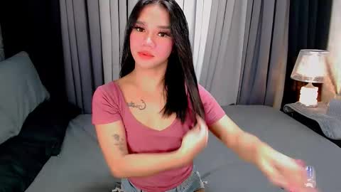 bea takashi  online show from 10-30-25, 09:55