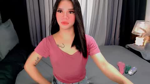 bea takashi  online show from 11-16-25, 09:15