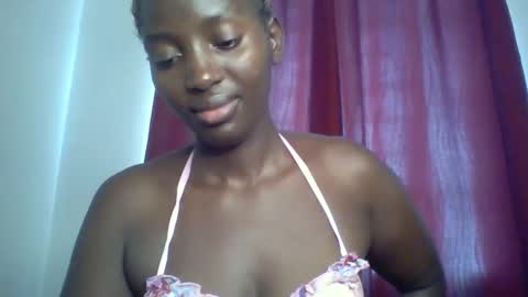 Snapshot of sweet_zuri3 chatting on 03-12-25, 08:30 zuri online show from 03-12-25, 08:30