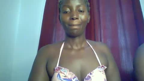 Snapshot of sweet_zuri3 chatting on 03-12-25, 11:31 zuri online show from 03-12-25, 11:31