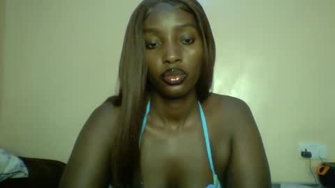 Snapshot of sweet_zuri3 chatting on 09-12-25, 04:56 zuri online show from 09-12-25, 04:56
