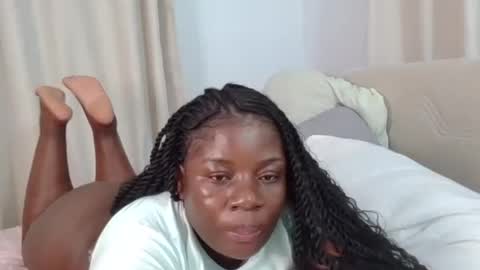 Snapshot of sweetafricangal chatting on 06-18-26, 12:33 NASHA online show from 06-18-26, 12:33