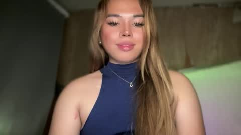 Snapshot of sweetalexa19 chatting on 02-08-26, 05:05 alexa your one and only queen online show from 02-08-26, 05:05