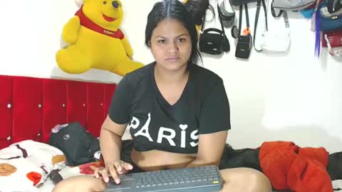 Snapshot of sweetalmaa chatting on 01-22-25, 09:35 Alma online show from 01-22-25, 09:35