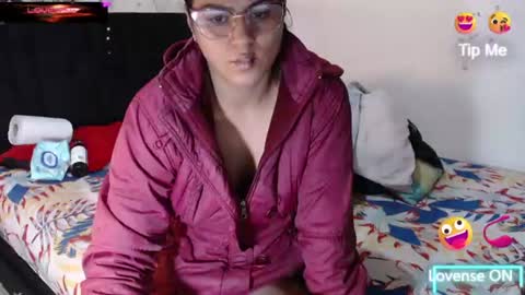 Snapshot of sweetalmaa chatting on 07-14-26, 09:47 Alma online show from 07-14-26, 09:47