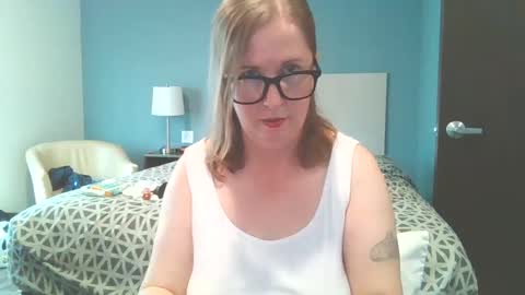 Snapshot of sweetandnaughty123 chatting on 10-07-25, 08:39 sweetandnaughty123 online show from 10-07-25, 08:39