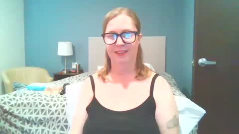 Snapshot of sweetandnaughty123 chatting on 10-18-25, 08:53 sweetandnaughty123 online show from 10-18-25, 08:53
