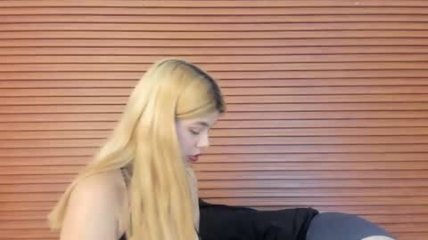 sweetandwilld online show from 06-30-26, 08:54