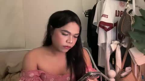 Snapshot of sweetasian_leith20 chatting on 02-20-26, 02:17 Leith Madrigal online show from 02-20-26, 02:17