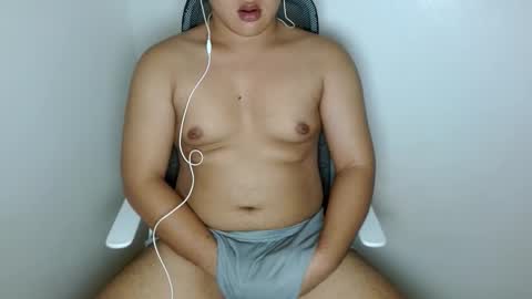 sweetasiangay online show from 11-24-25, 08:41