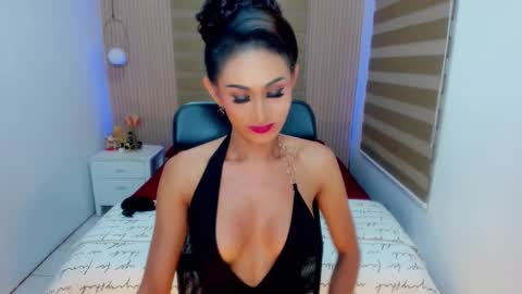 Snapshot of sweetasianlovemarie chatting on 10-08-25, 09:01 BEA sweetgirl online show from 10-08-25, 09:01