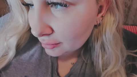 Snapshot of sweetass_u chatting on 12-01-25, 10:09 Nastya online show from 12-01-25, 10:09