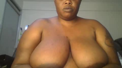 sweetbaby46 online show from 10-19-25, 03:12