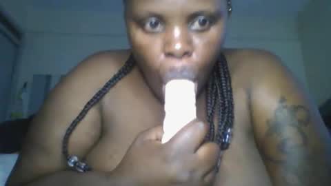 Snapshot of sweetbaby46 chatting on 02-05-26, 02:11 sweetbaby46 online show from 02-05-26, 02:11