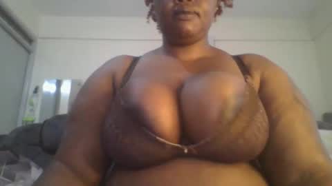 Snapshot of sweetbaby46 chatting on 03-01-26, 08:05 sweetbaby46 online show from 03-01-26, 08:05