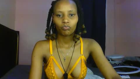 Snapshot of sweetbaby_30 chatting on 05-16-26, 10:36 Sweetbaby 30 online show from 05-16-26, 10:36