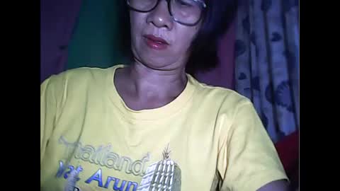 Snapshot of sweetbella24 chatting on 04-19-26, 01:54 im anne online show from 04-19-26, 01:54