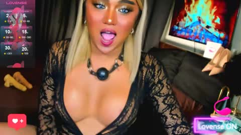 Snapshot of sweetbella69xoxo chatting on 06-01-26, 06:20 BELLA online show from 06-01-26, 06:20