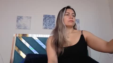 Cinthia online show from 10-15-25, 12:38