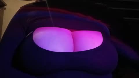 sweetcalciferr online show from 11-21-25, 09:13