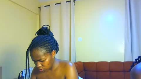 Snapshot of sweetcarl12 chatting on 06-14-26, 04:42 melsy online show from 06-14-26, 04:42