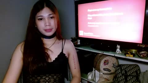 Snapshot of sweetcarla_xxx chatting on 04-28-26, 10:48 Carla online show from 04-28-26, 10:48